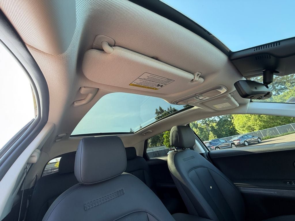 Used 2025 Hyundai Ioniq 5 Limited AWD/4WD image 28