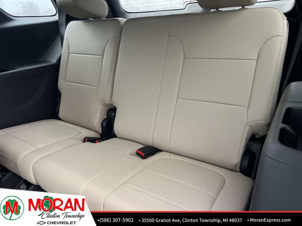 Certified 2023 Chevrolet Traverse LT image 16