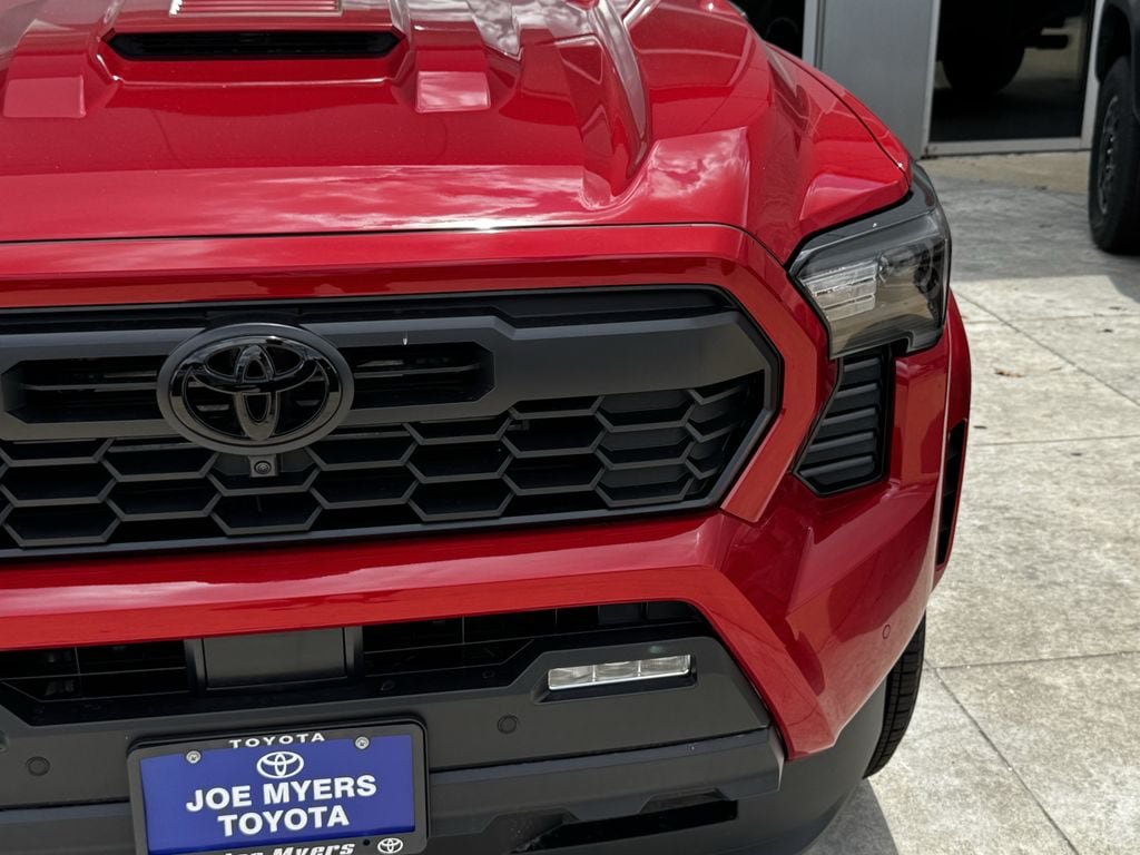 New 2026 Toyota Tacoma TRD Sport AWD/4WD image 4