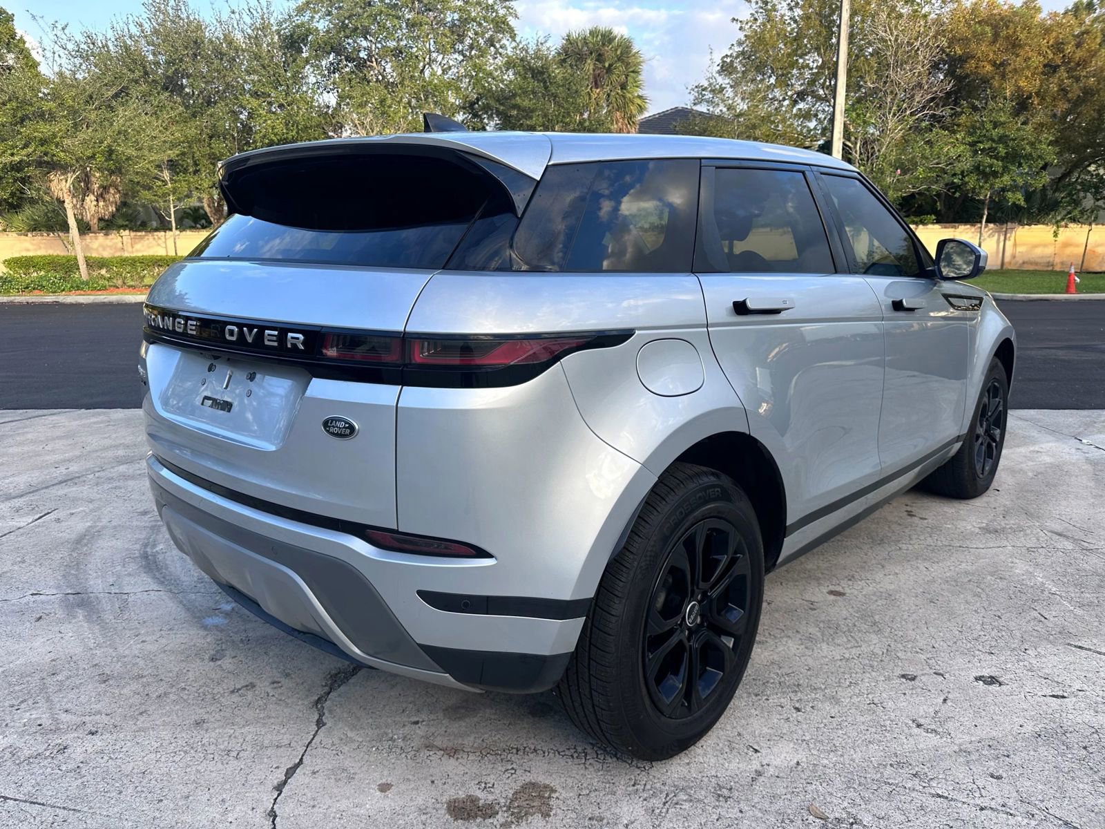 Used 2020 Land Rover Range Rover Evoque S AWD/4WD image 5