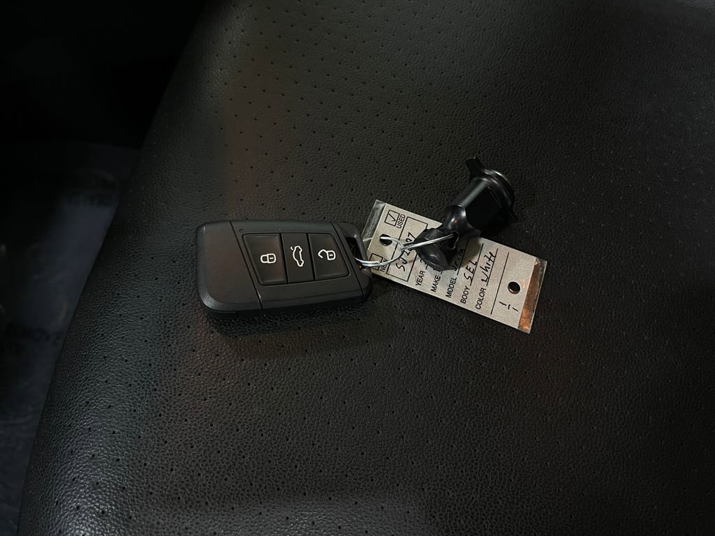 Used 2019 Volkswagen Jetta SEL image 35