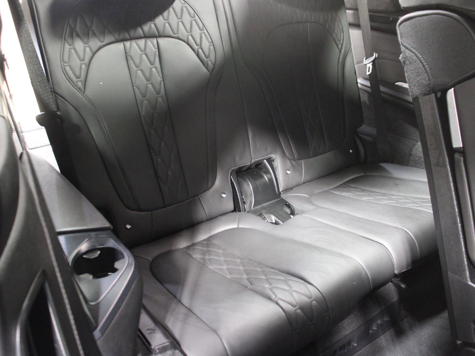 Certified 2023 BMW X7 M60i w/ Executive Package image 19