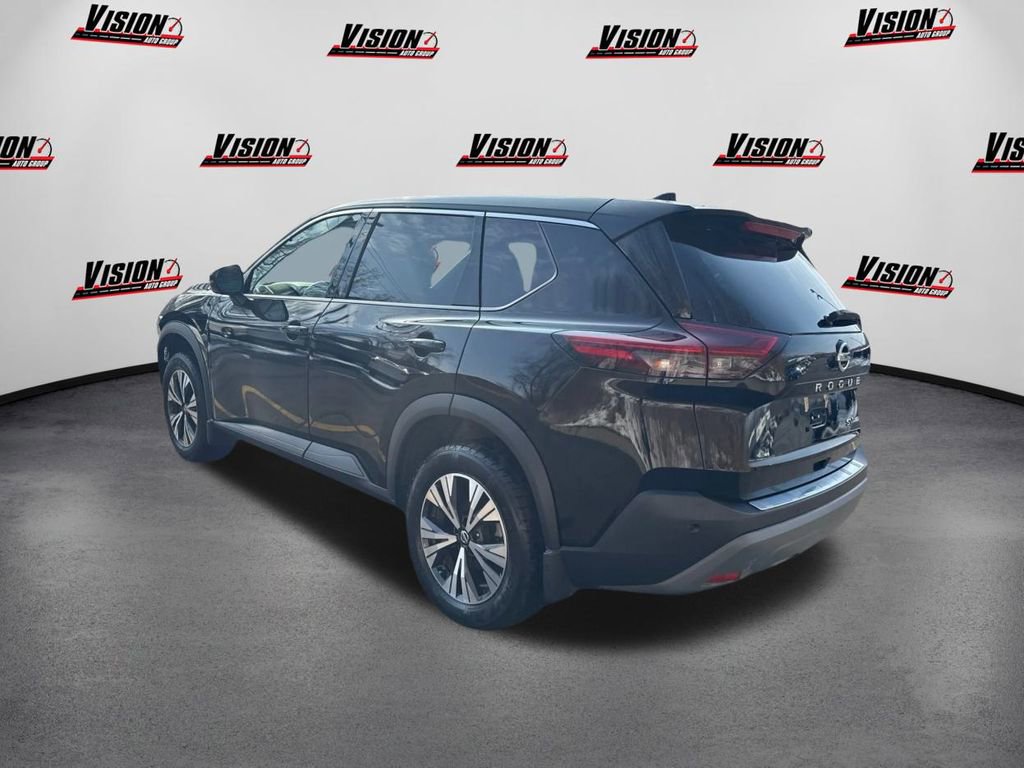 Used 2021 Nissan Rogue SV image 7