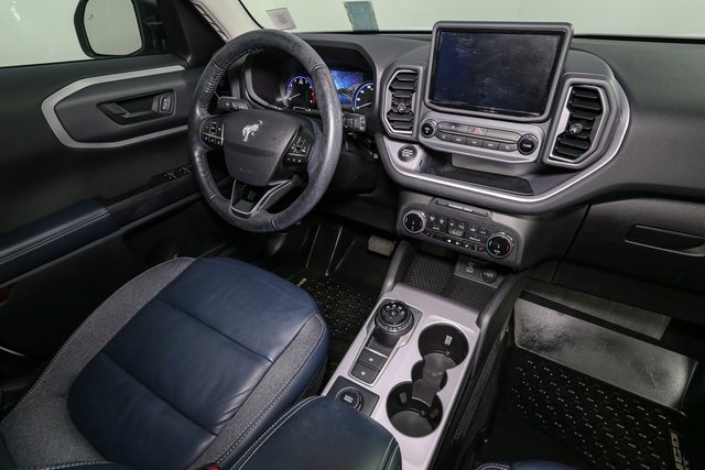 Used 2022 Ford Bronco Sport Outer Banks image 16