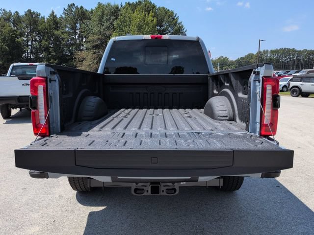 New 2026 Ford F250 Lariat w/ Black Appearance Package AWD/4WD image 13