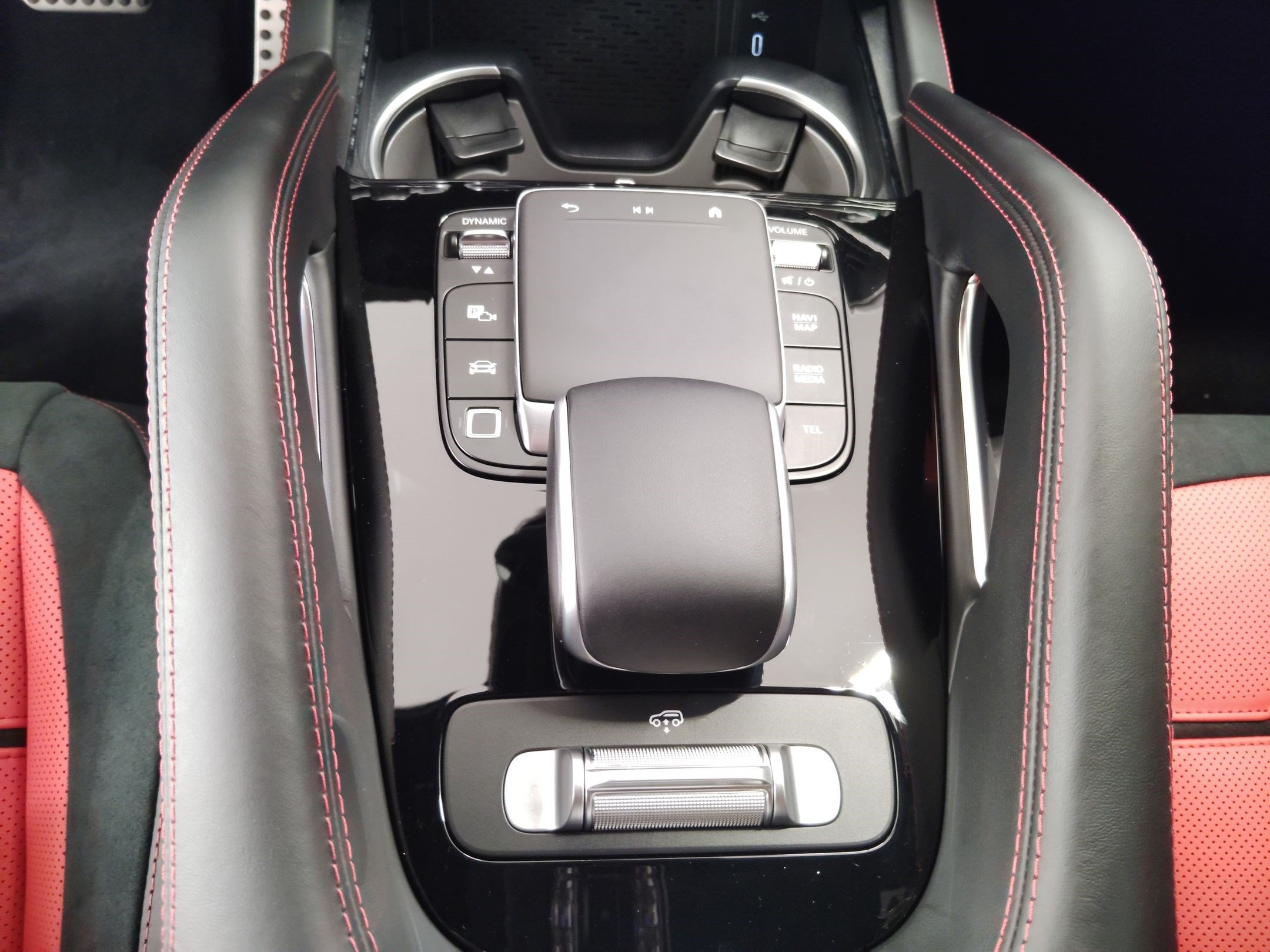 New 2026 Mercedes-Benz GLE 63 AMG S image 7