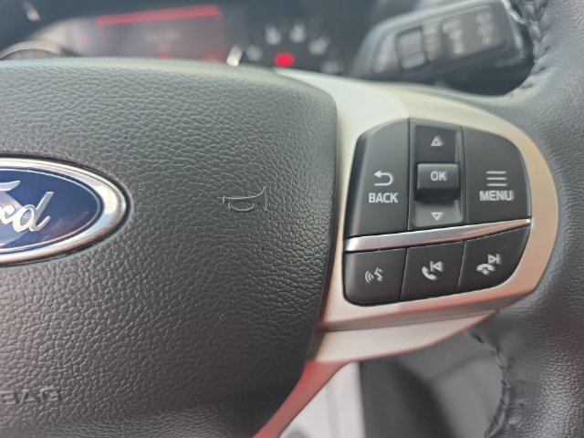 Used 2023 Ford Explorer Limited w/ Equipment Group 301A RWD image 20