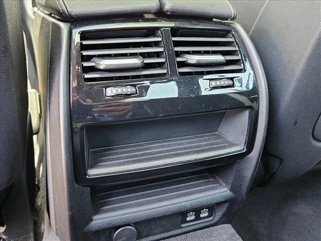 Used 2022 BMW 530i w/ M Sport Package RWD image 17