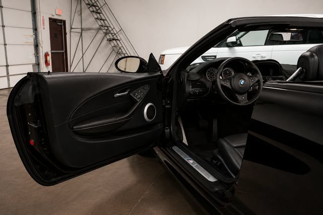 Used 2007 BMW M6 Convertible RWD image 18