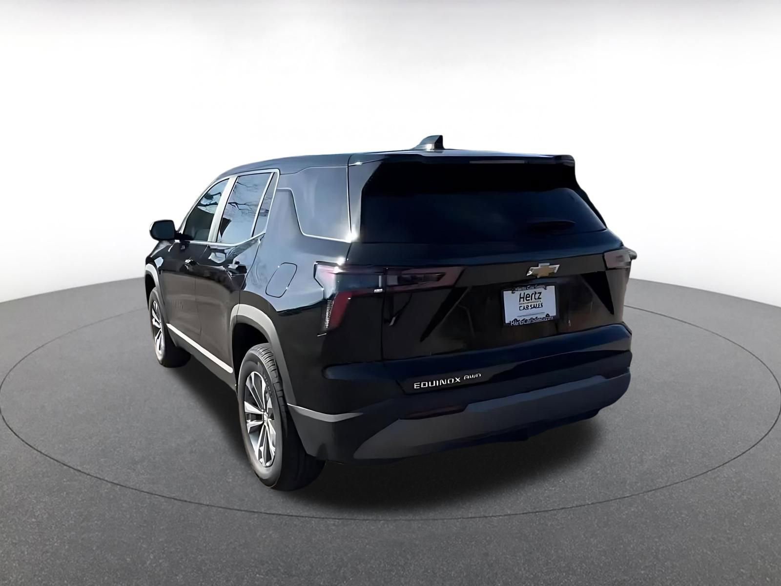 Used 2025 Chevrolet Equinox LT image 11