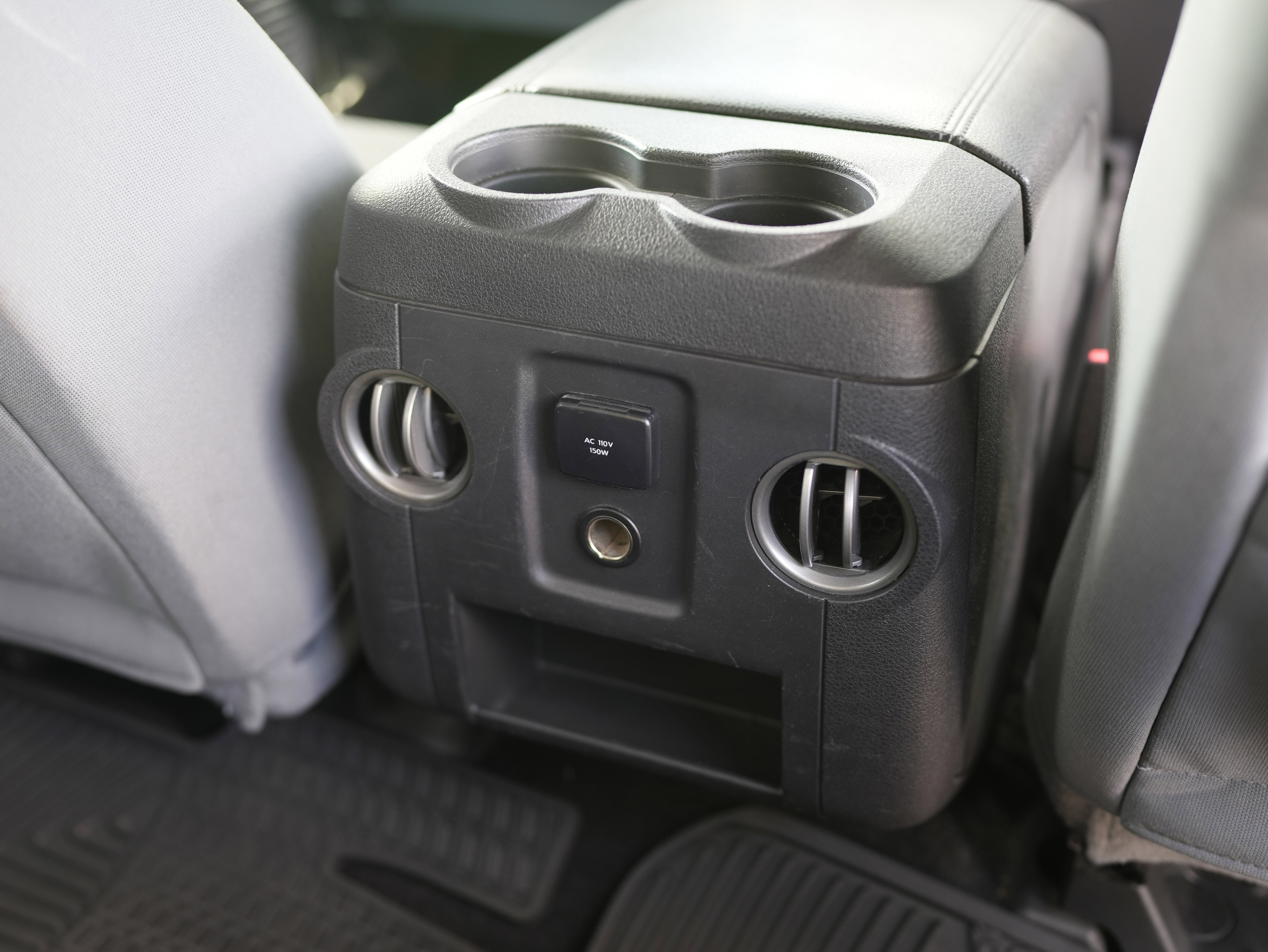 Used 2014 Ford F250 XLT w/ XTR Plus Package AWD/4WD image 30