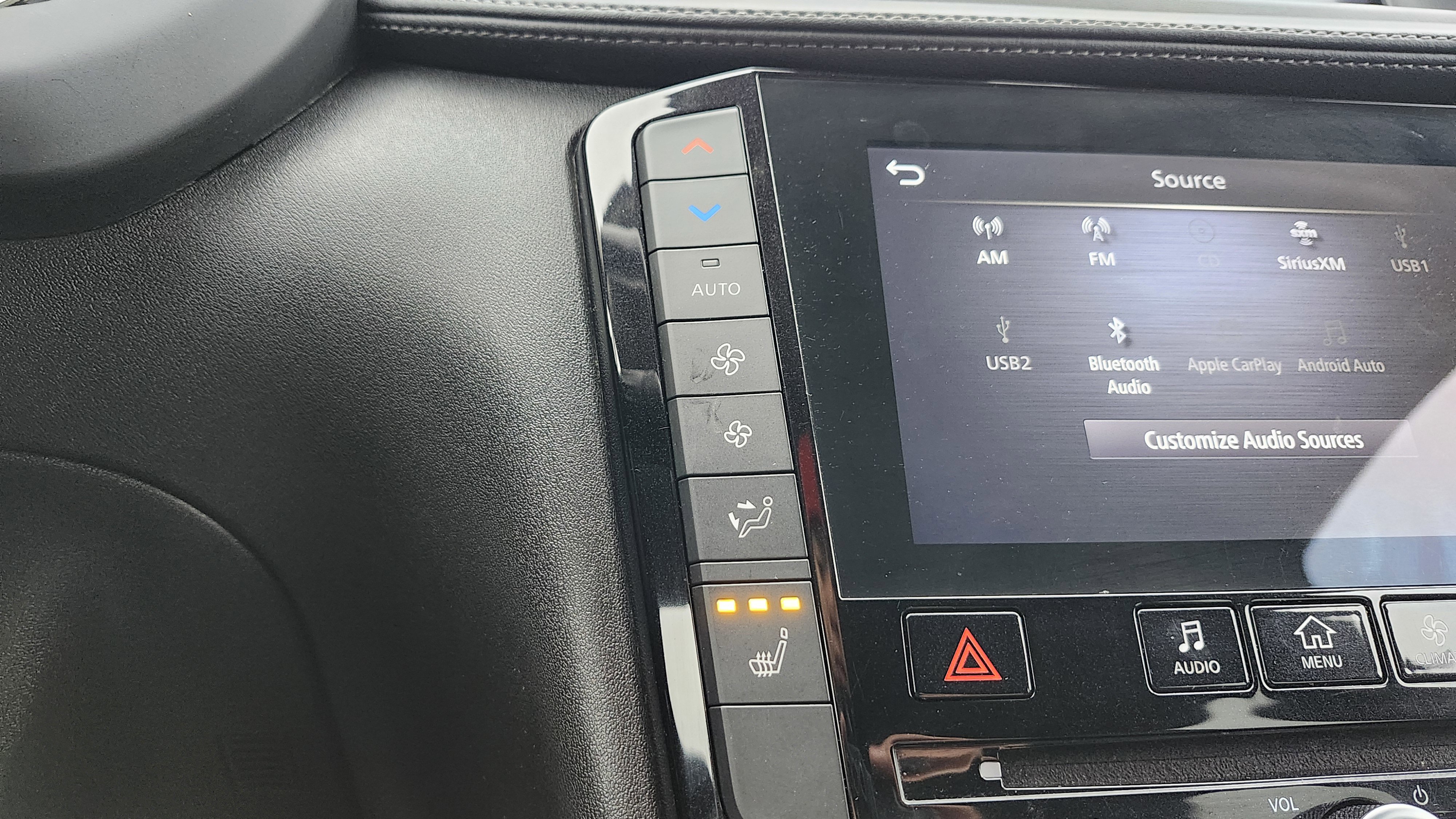 Used 2022 INFINITI QX50 Luxe image 6