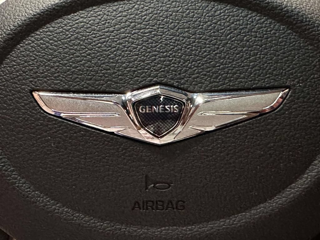 Used 2023 Genesis G70 2.0T w/ Sport Prestige Package AWD/4WD image 26