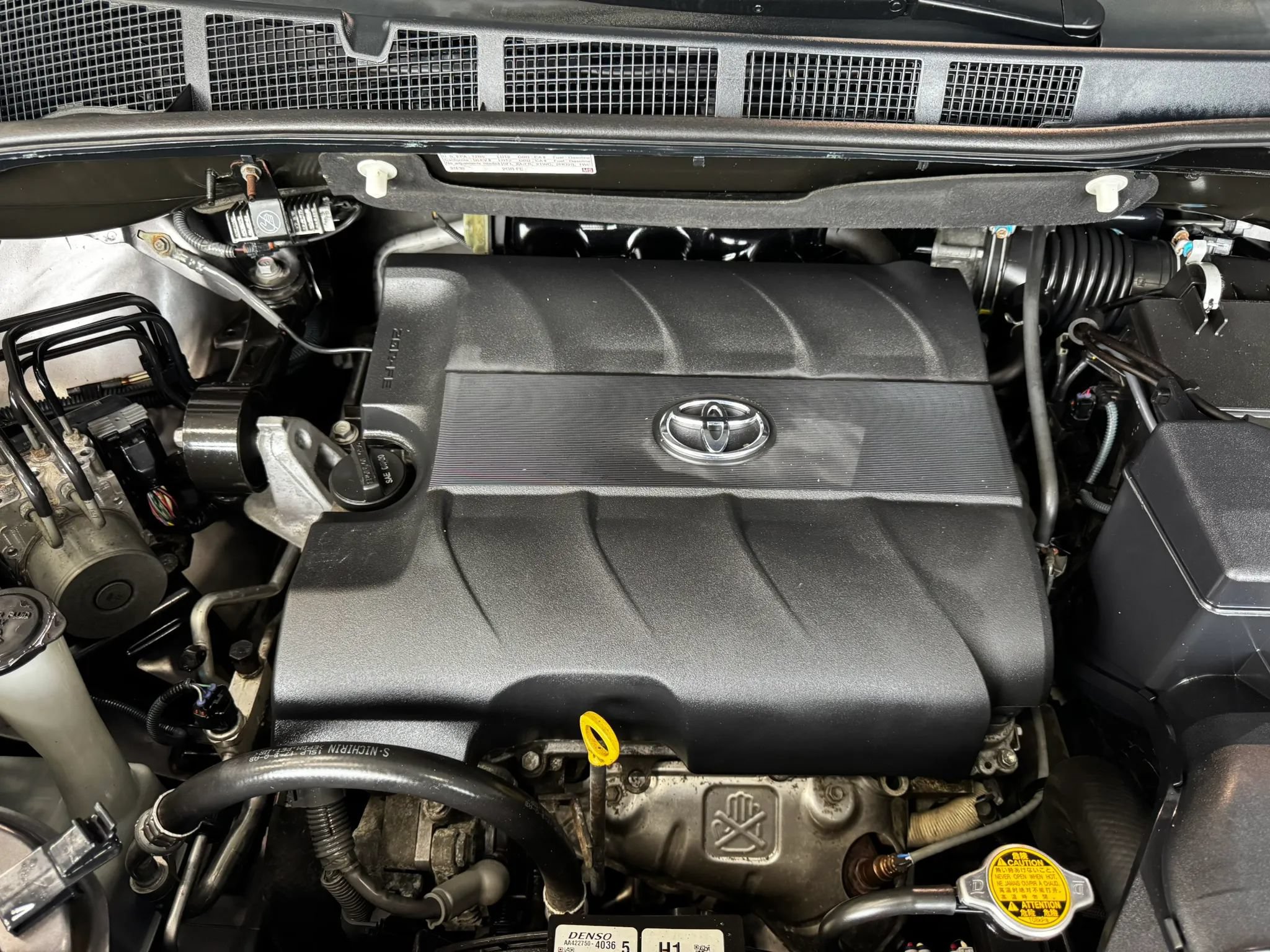 Used 2013 Toyota Sienna SE FWD image 41