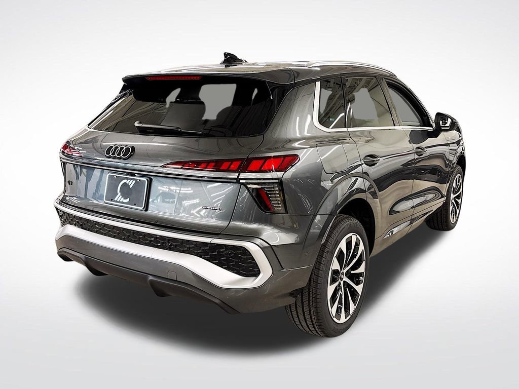 New 2026 Audi Q3 quattro 2.0T image 5