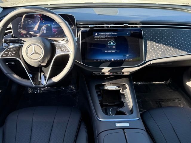 Certified 2025 Mercedes-Benz E 350 4MATIC Sedan image 20