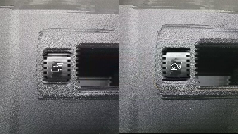 Used 2015 Lexus NX 300h AWD image 32