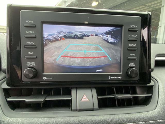 Used 2022 Toyota RAV4 XLE w/ Convenience Package image 16