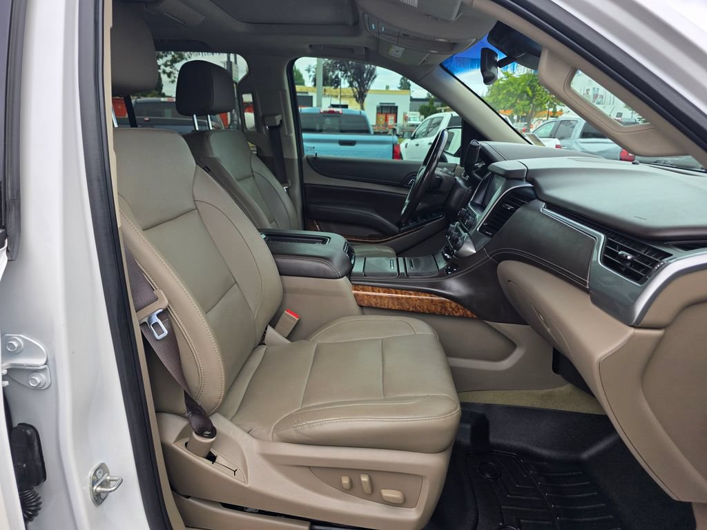 Used 2018 Chevrolet Tahoe Premier AWD/4WD image 29