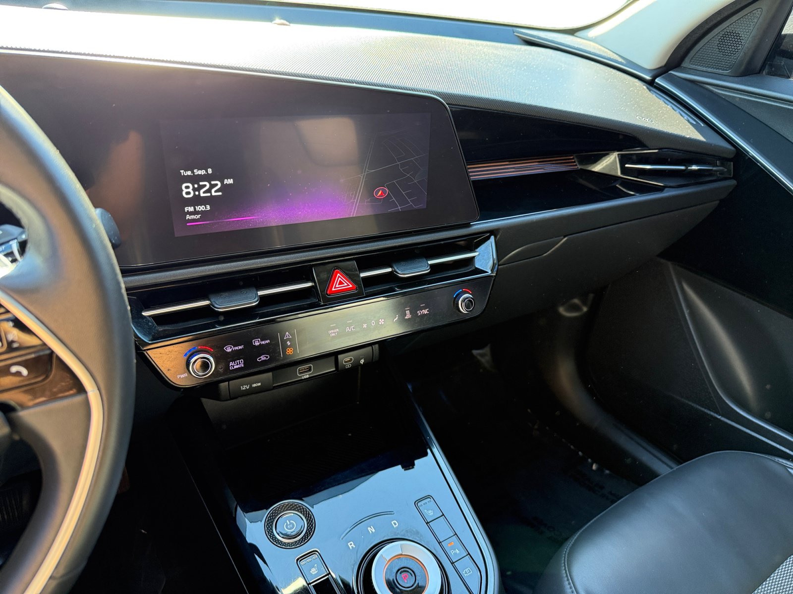 Used 2024 Kia Niro Wind FWD image 12