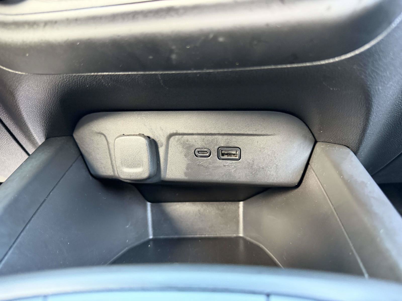 Certified 2024 Chevrolet Trax RS w/ Driver Confidence Package FWD image 22
