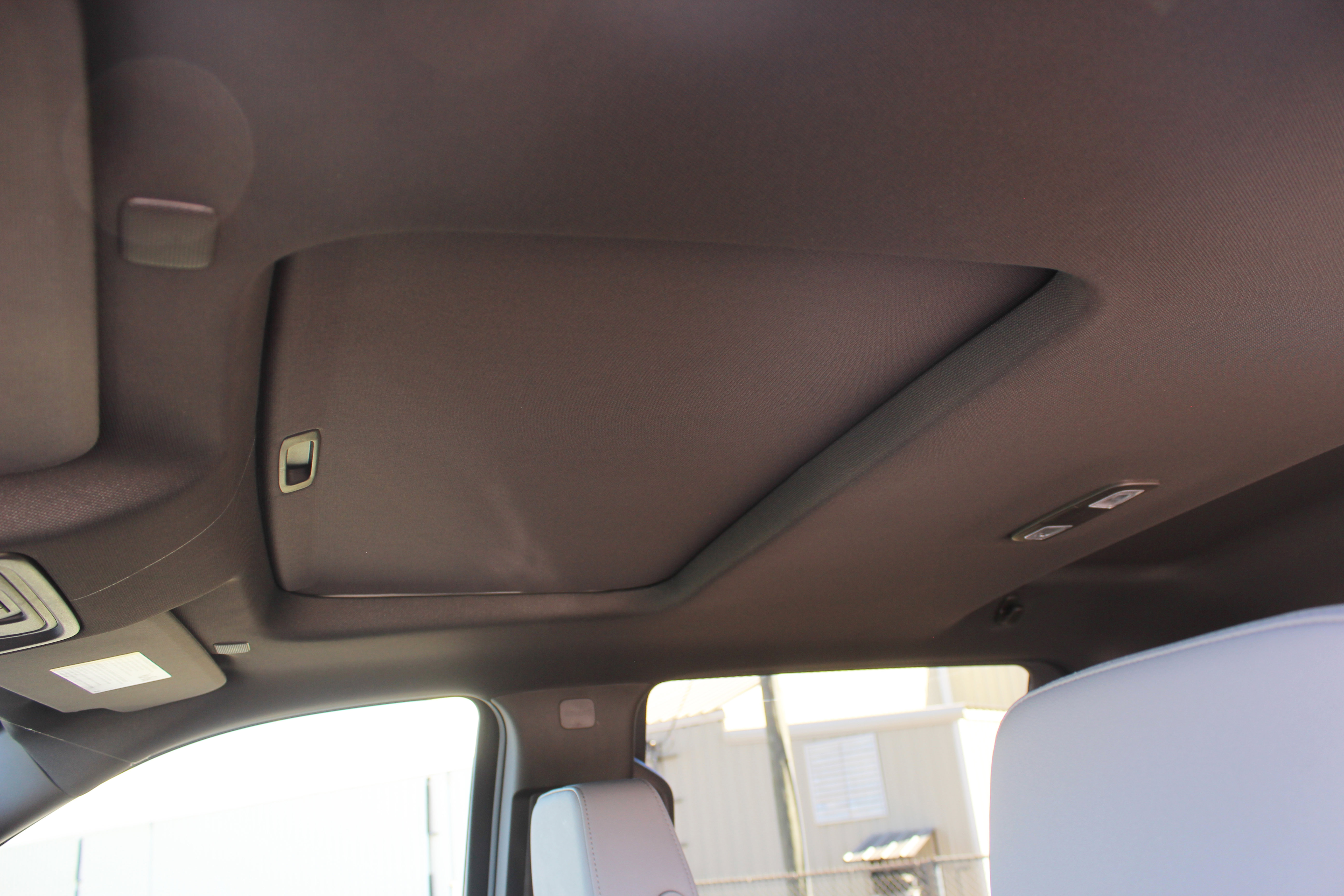 New 2026 GMC Sierra 1500 SLT image 6