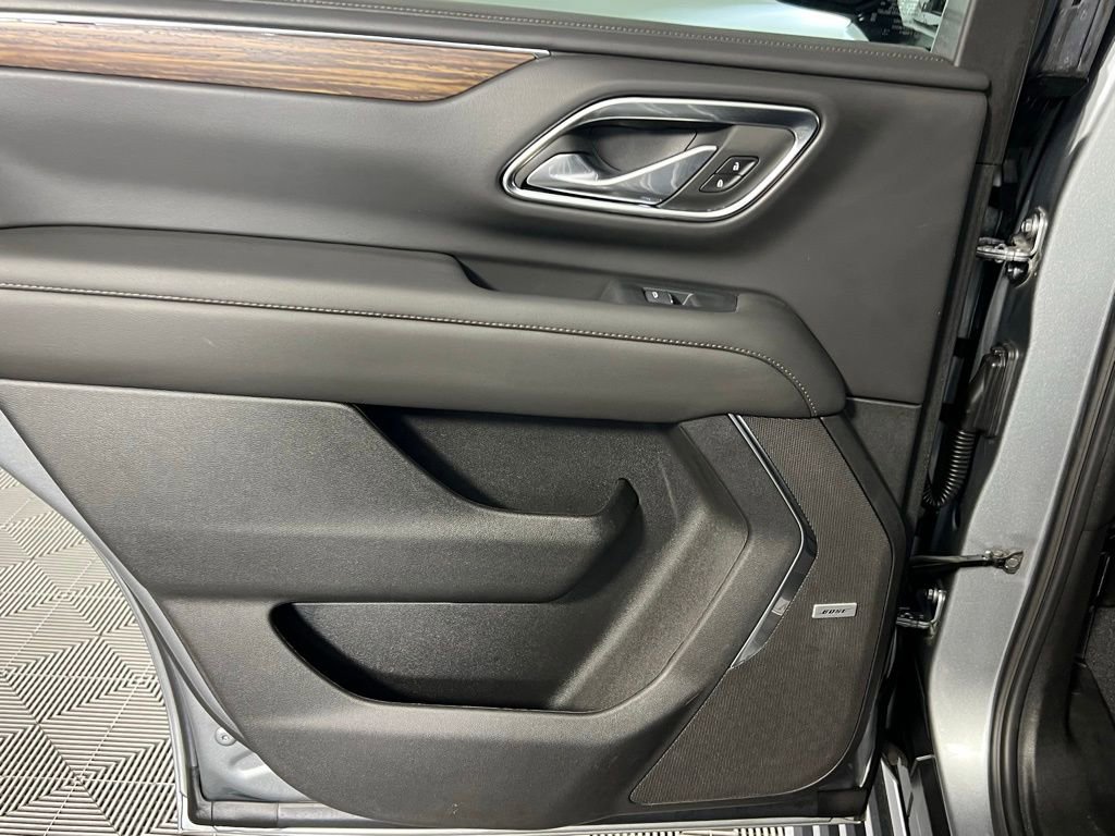 Used 2024 Chevrolet Tahoe High Country w/ Premium Package image 27