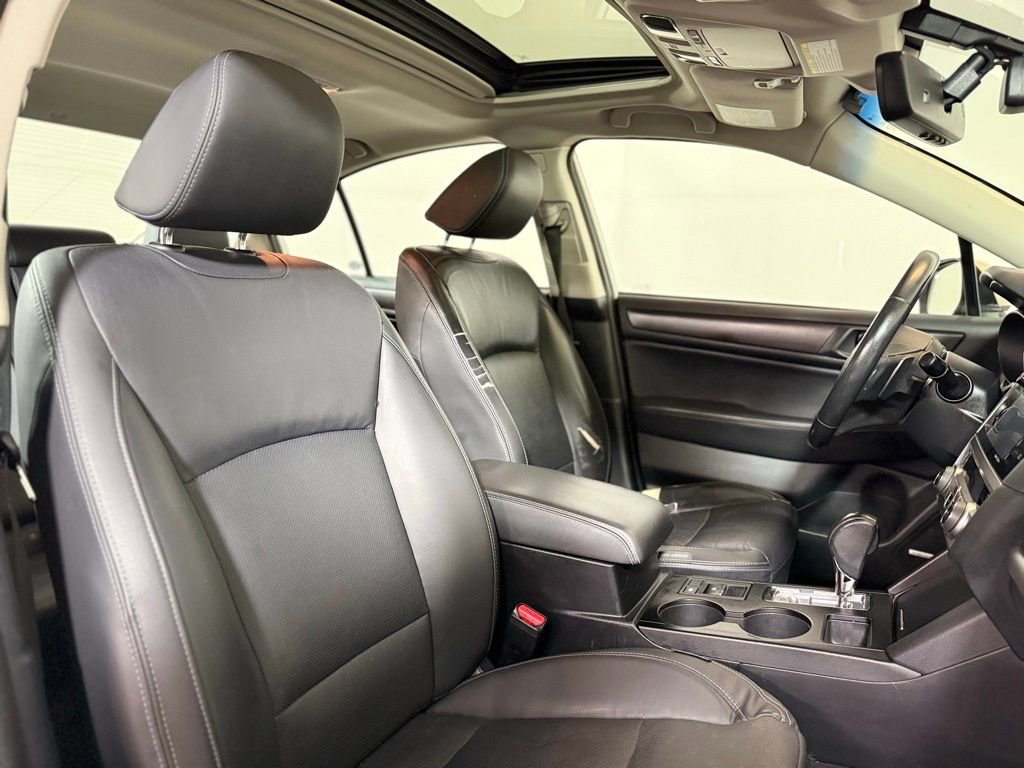 Used 2017 Subaru Legacy 2.5i Limited image 24