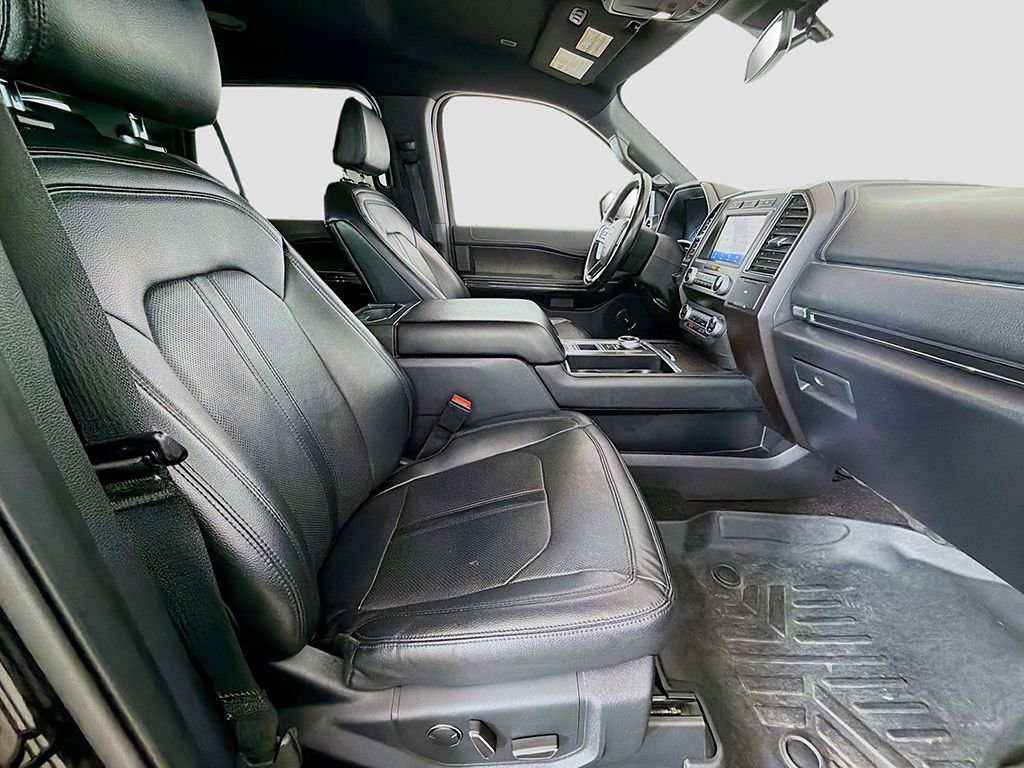 Used 2021 Ford Expedition Max Limited image 25