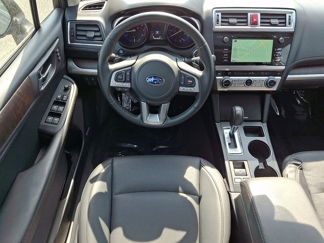 Used 2017 Subaru Outback 3.6R Limited image 12