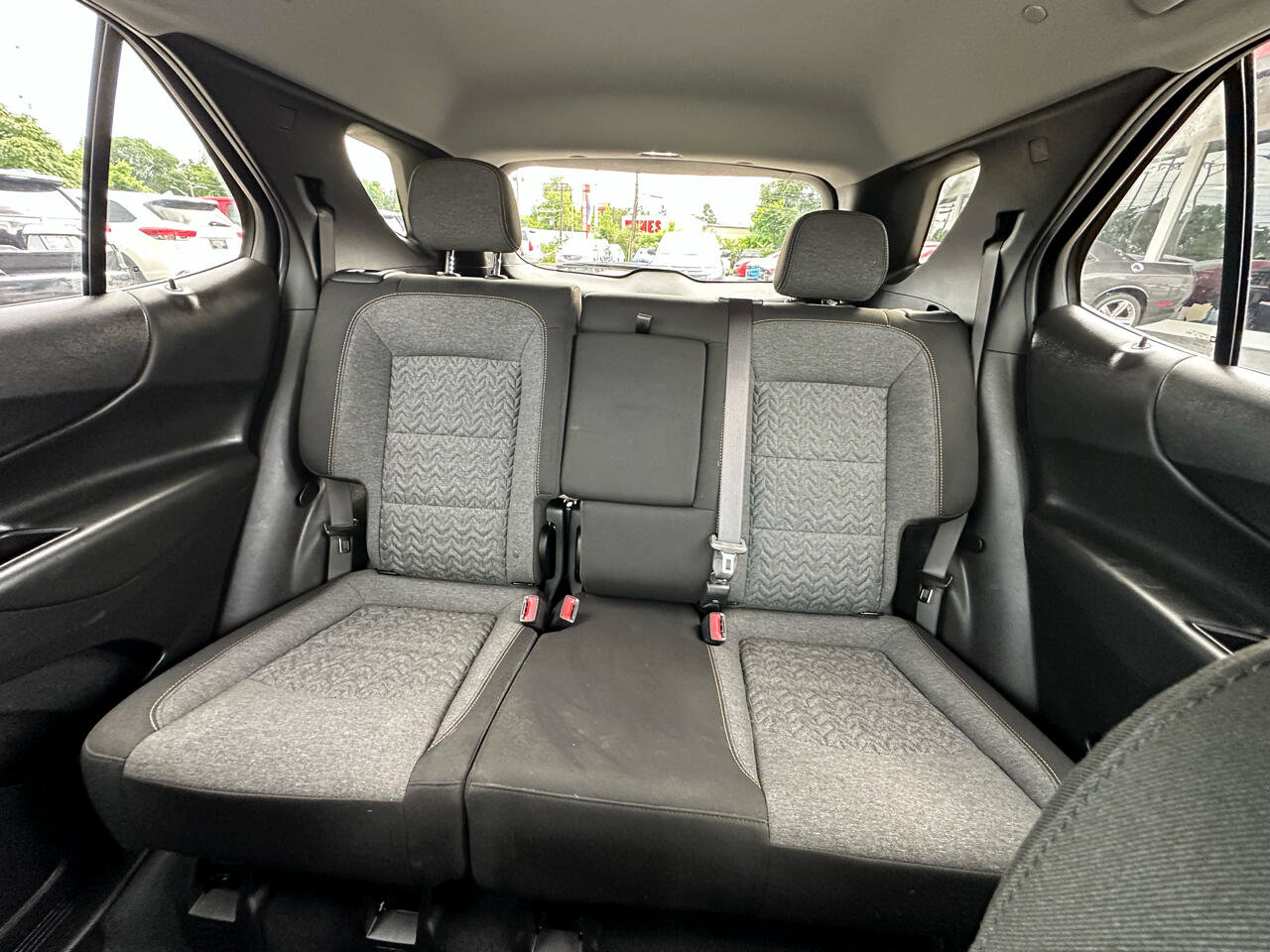 Used 2022 Chevrolet Equinox LT w/ Driver Convenience Package image 20