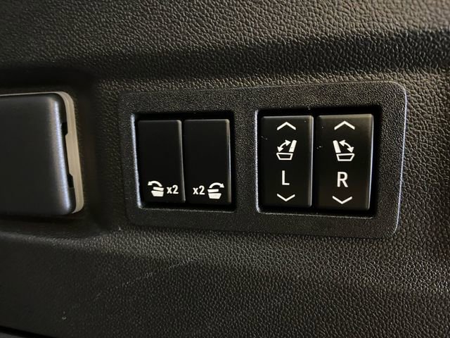 Used 2022 GMC Yukon Denali image 21