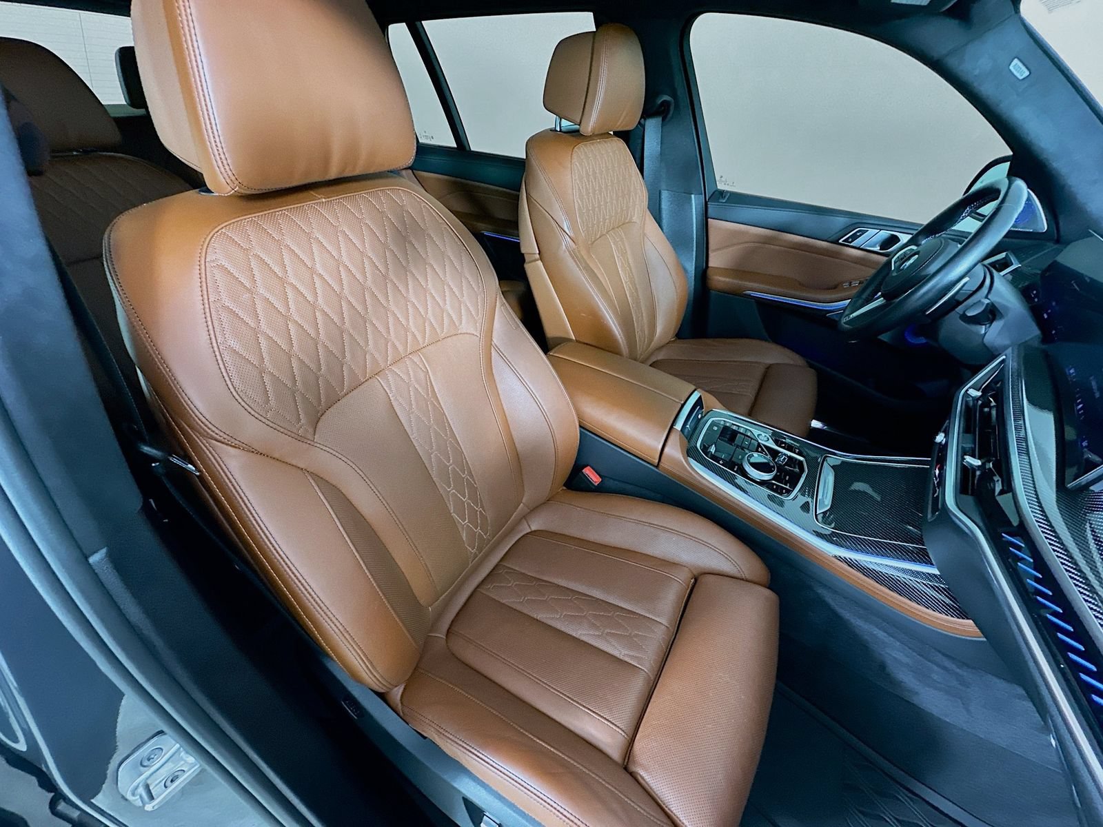 Used 2024 BMW X7 M60i w/ Executive Package AWD/4WD image 44