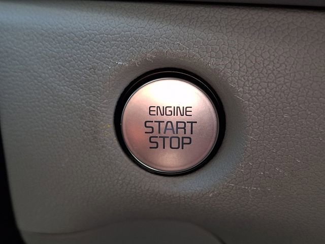 Certified 2025 Kia Sorento S AWD/4WD image 23
