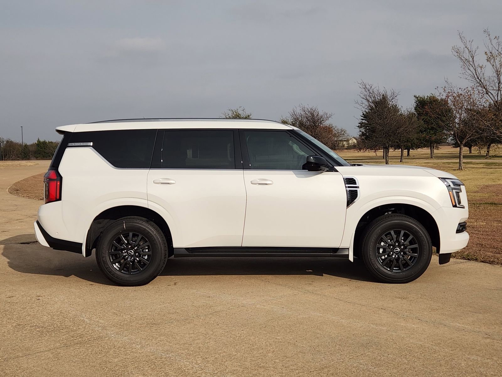 New 2026 Nissan Armada SV AWD/4WD image 7