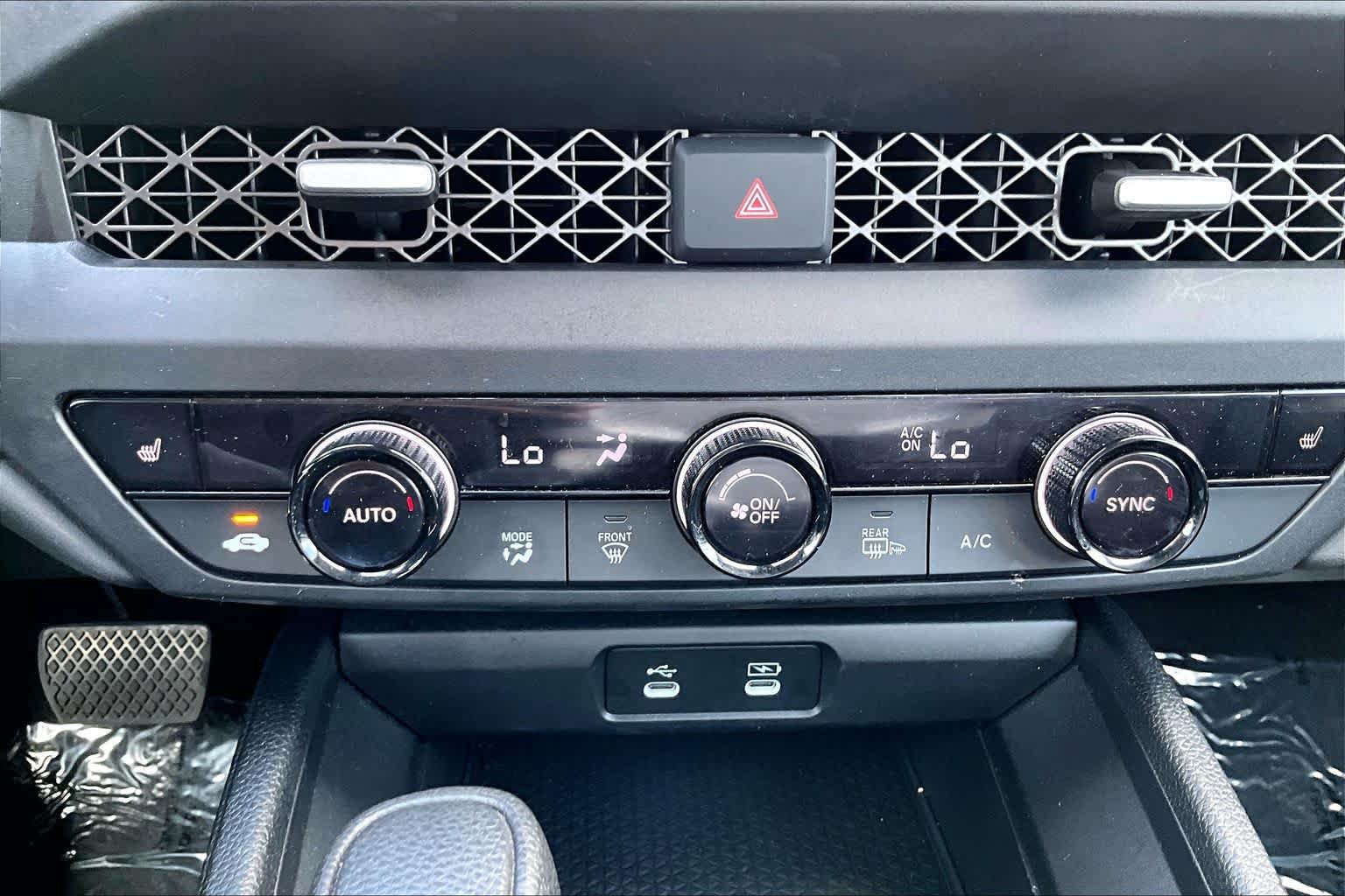 Used 2025 Honda Accord SE image 33