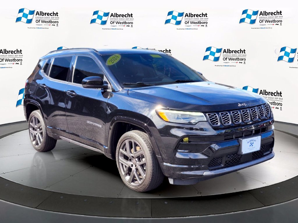 Used 2024 Jeep Compass Limited w/ High Altitude Package AWD/4WD image 7
