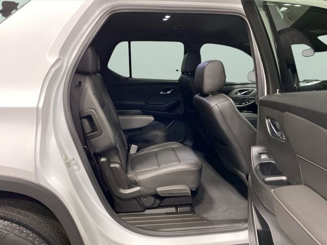 Used 2023 Chevrolet Traverse LT w/ Midnight/Sport Edition AWD/4WD image 28