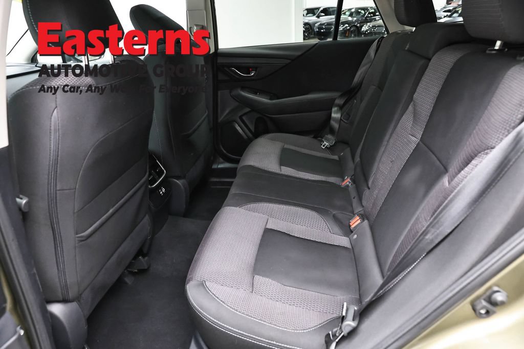 Used 2024 Subaru Outback Premium AWD/4WD image 19