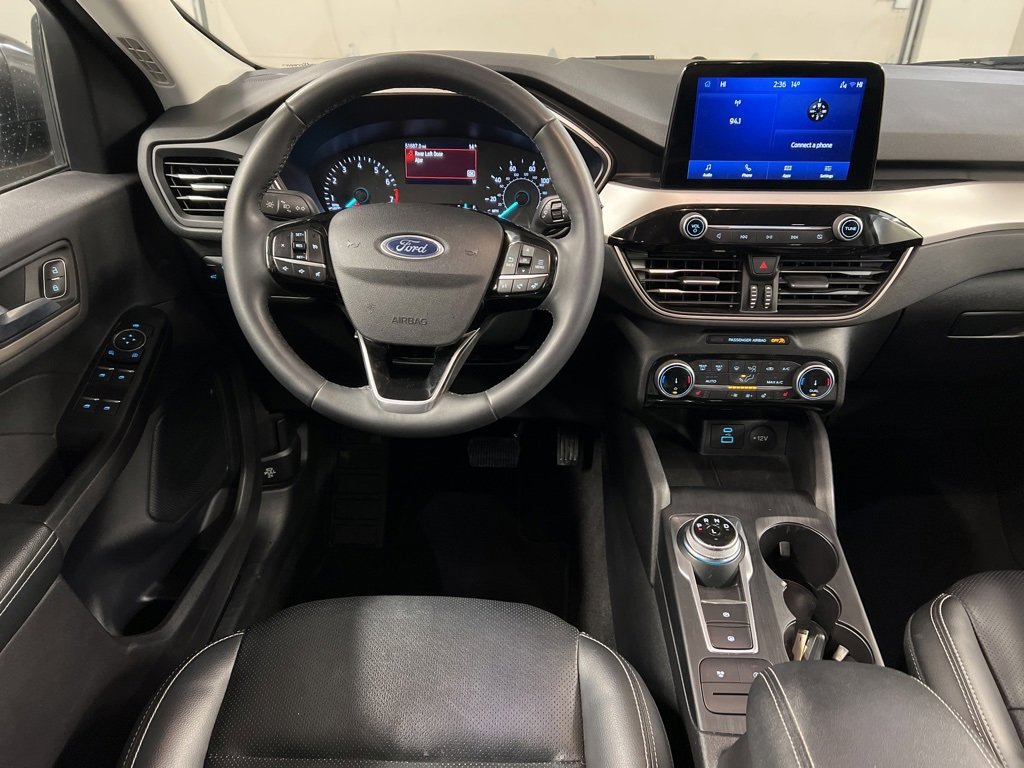 Certified 2022 Ford Escape SEL image 8
