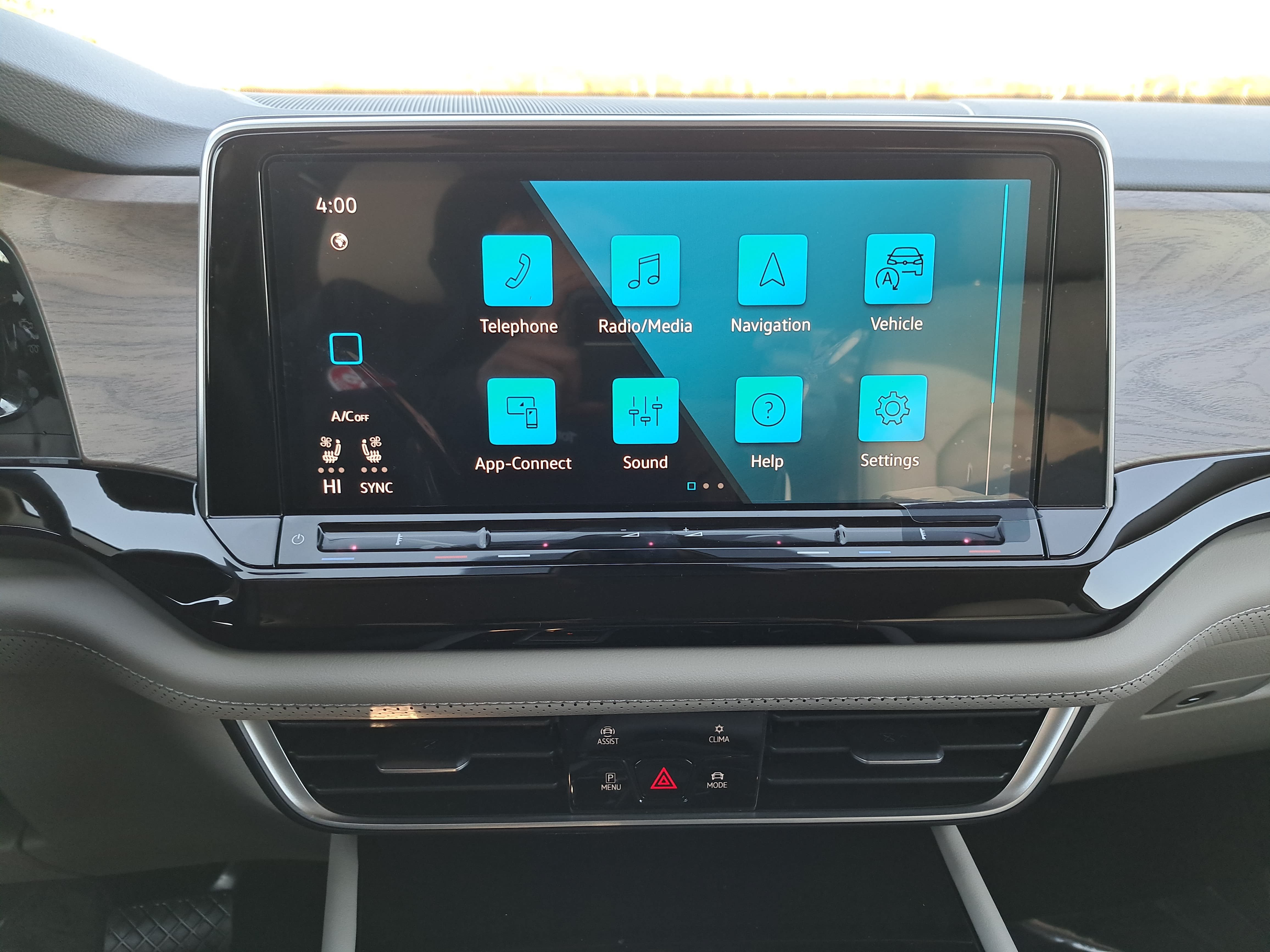 New 2026 Volkswagen Atlas SE AWD/4WD image 20