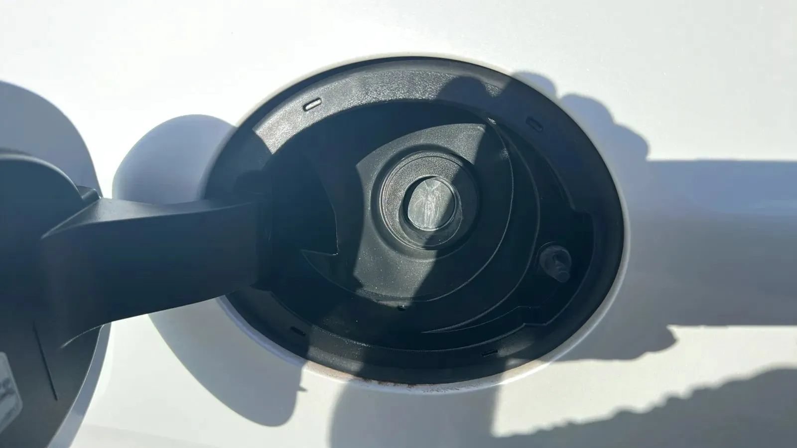 Used 2018 Buick Enclave Essence FWD image 24