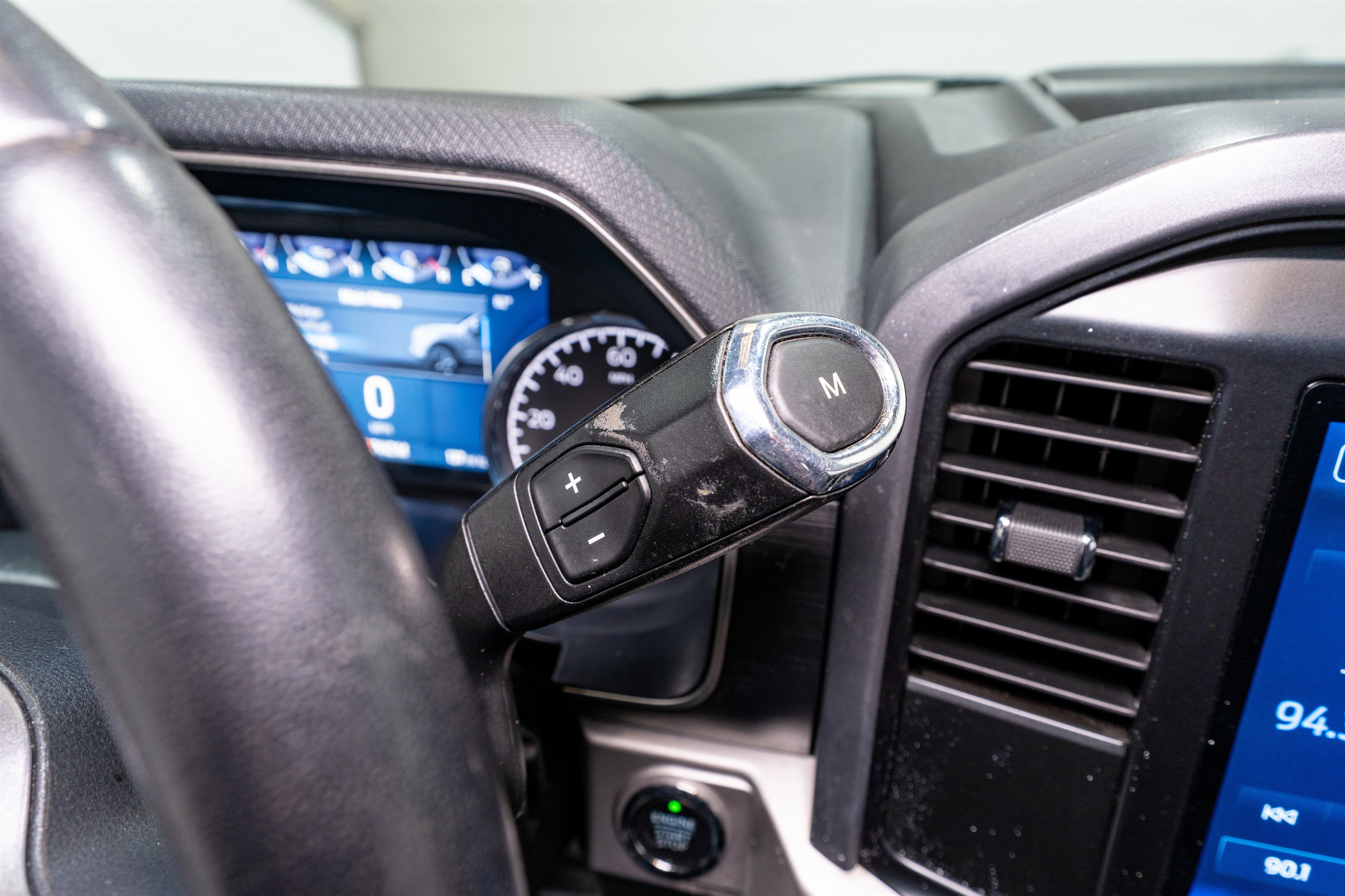 Used 2022 Ford F150 XLT w/ Equipment Group 302A High image 28