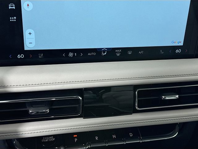New 2026 Lincoln Aviator 2WD image 16