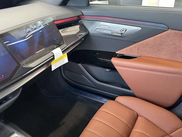 New 2027 BMW 740i xDrive w/ Executive Package AWD/4WD image 18