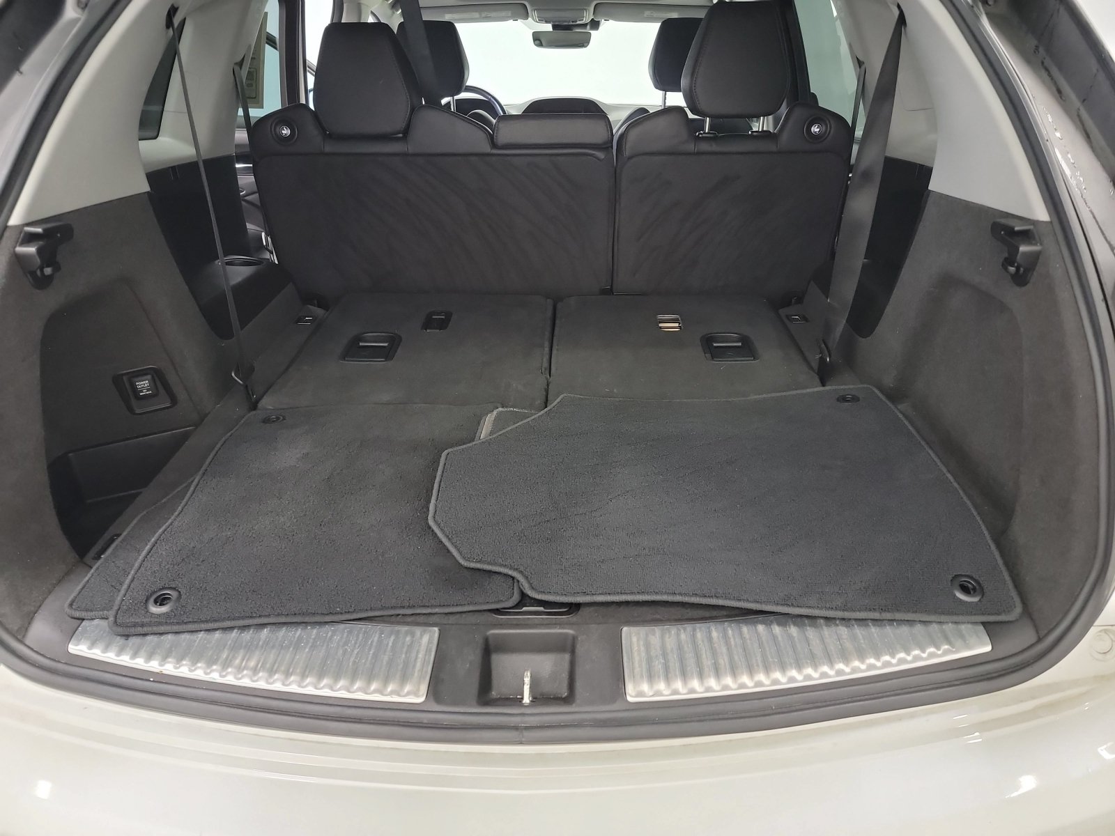 Used 2016 Acura MDX SH-AWD w/ Tech & Entertainment image 26