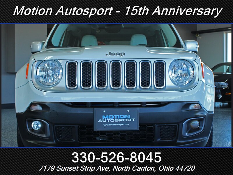 Used 2016 Jeep Renegade Limited FWD image 3