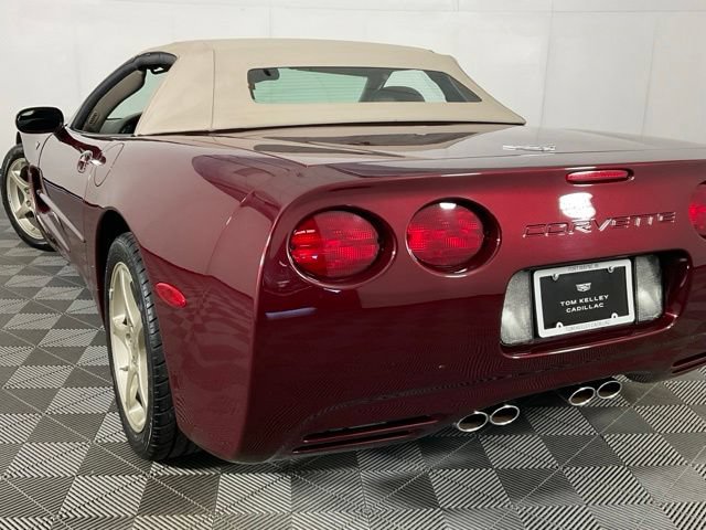 Used 2003 Chevrolet Corvette Convertible w/ Preferred Equipment Group1 RWD image 24
