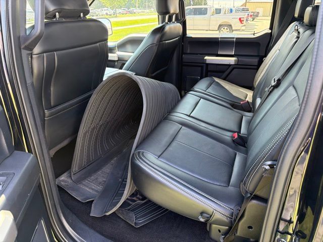 Used 2019 Ford F150 Lariat w/ Equipment Group 502A Luxury AWD/4WD image 17