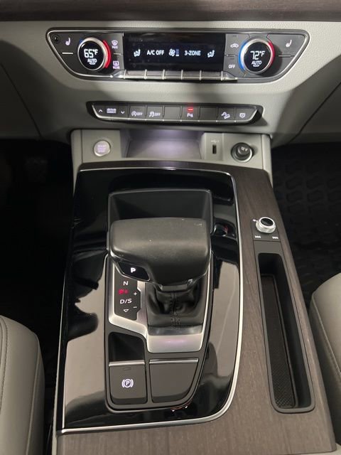 Used 2023 Audi Q5 2.0T Premium Plus w/ Premium Plus Package image 29